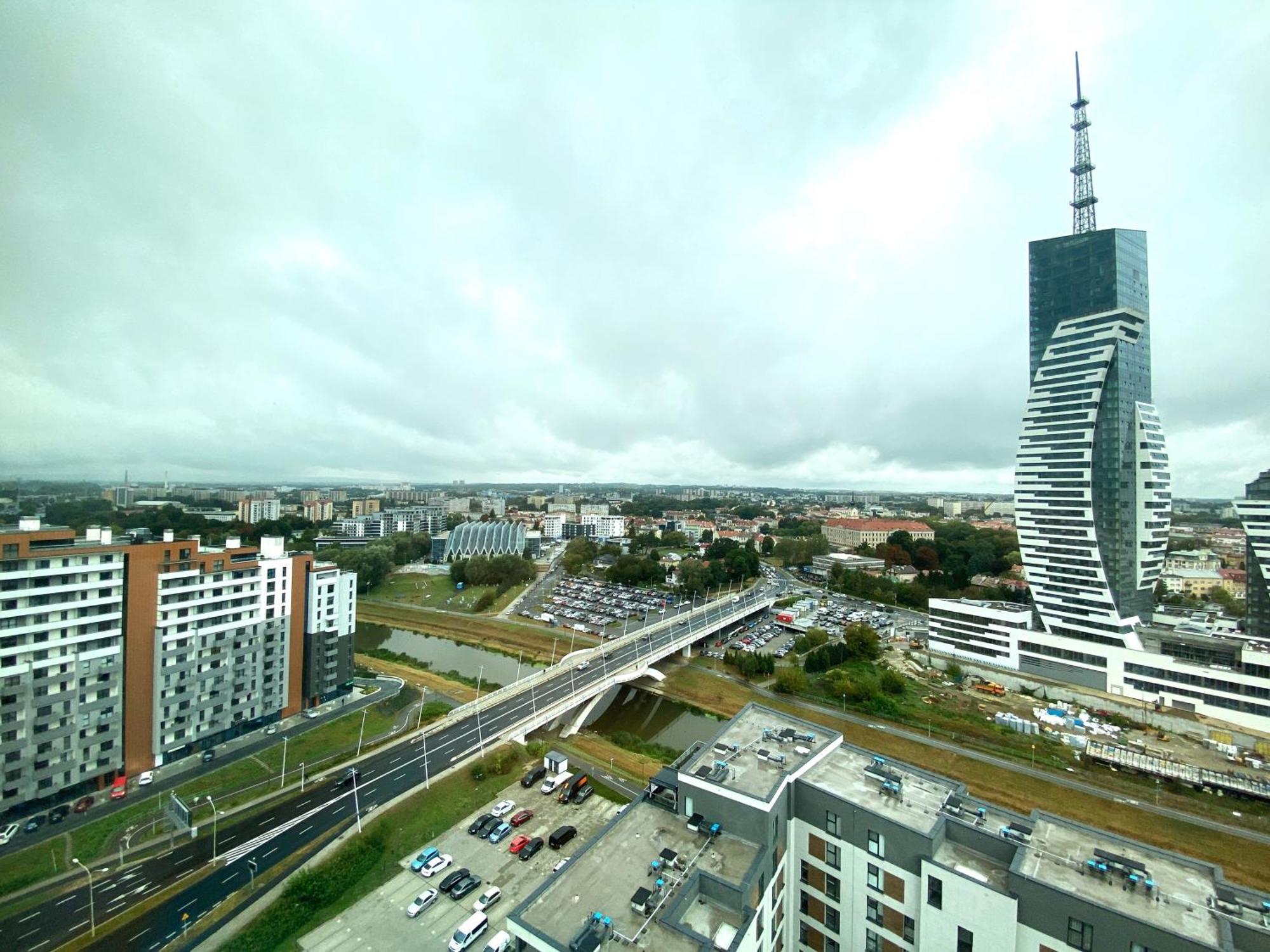 Panorama Capital Luna Rzeszów Kültér fotó
